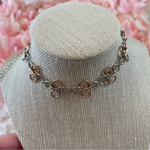 Free People Jewelry - Free People Flower Choker Necklace